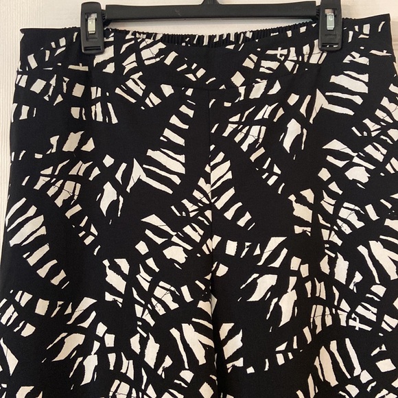 Nine West Crop Wide Leg Pants size XL inseam 23” waist 34” elastic - Picture 2 of 12